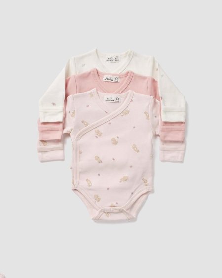 חליפות לבנות